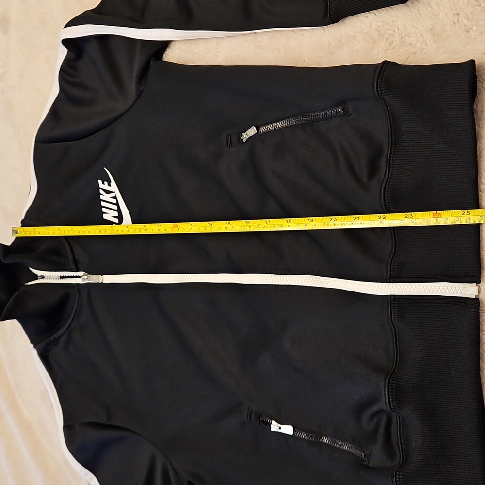 IUC Men's Classic Nike Black and White Zip-Up Tracksuit Top. Size M - Picture 3 of 5